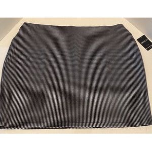 Black and white Skirt from Forever 21
